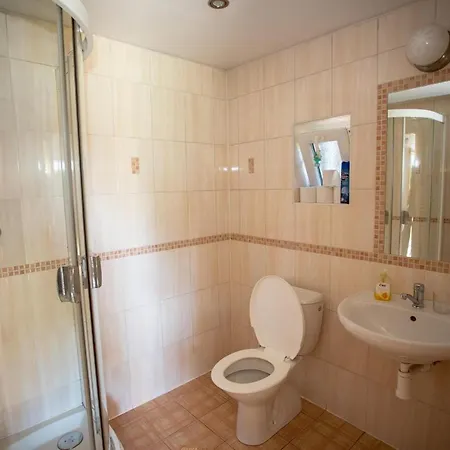 Garni * Rožnov pod Radhoštěm